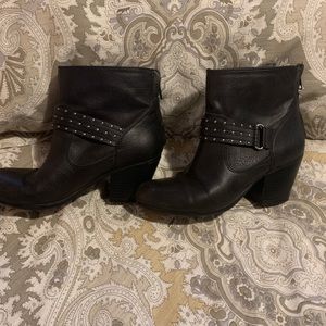 Black Aerosol “Longevity” booties